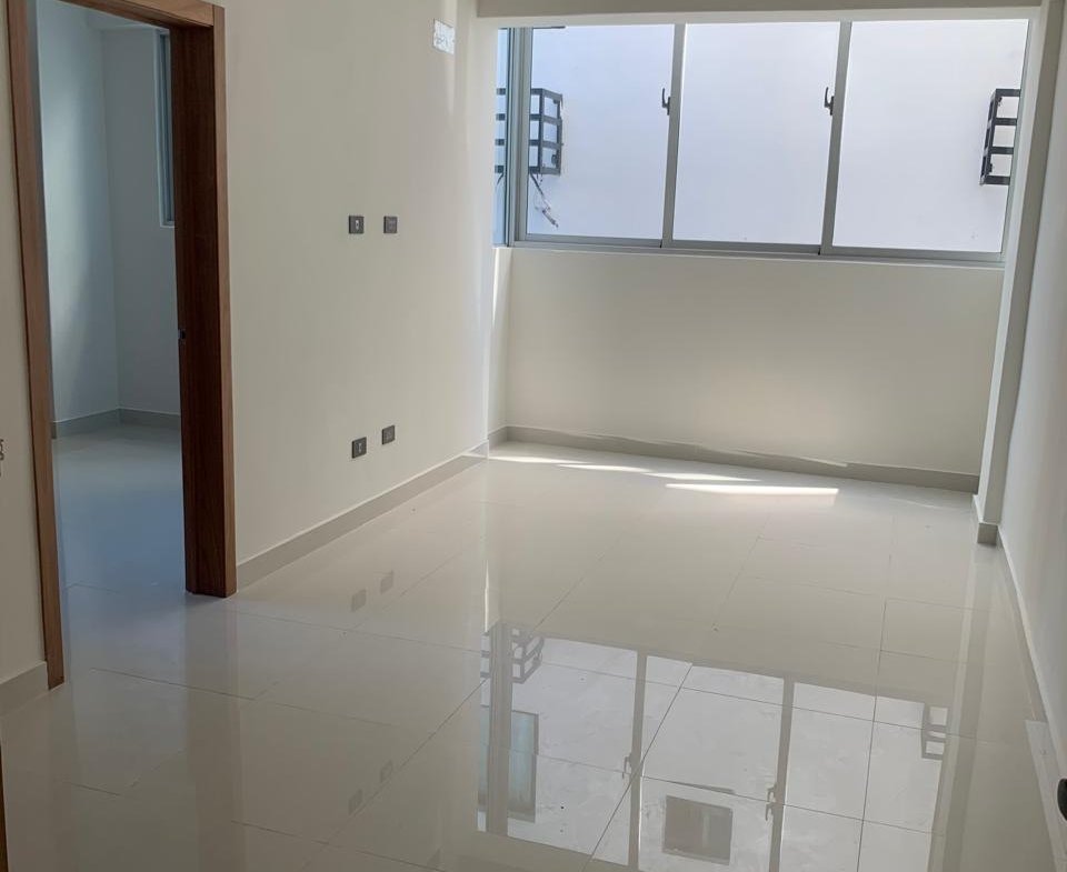 Apartamento en Alquiler en Colinas Tropical X – Urbanización Tropical, Santo Domingo